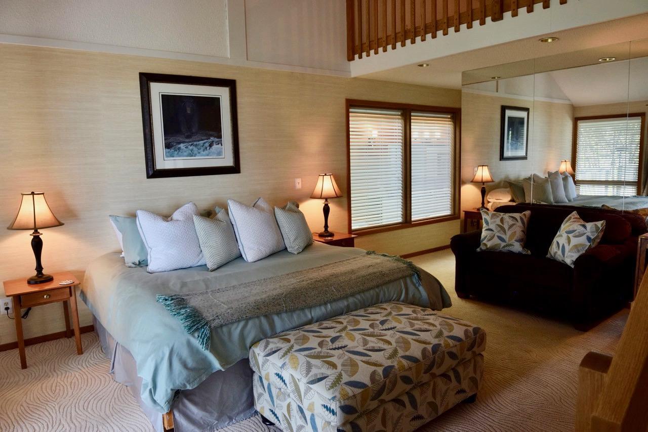 킬로나 Summerhill Estate House B&B 외부 사진